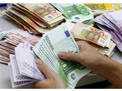 قیمت دلار، یورو و ۴۴ ارز دیگر امروز ۲۳ اسفند / نرخ رسمی ۱۷ ارز افزایش یافت