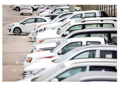 ترخیص خودروهای وارداتی در گرو توافق صاحب کالا و گمرک در ارزش‌گذاری 