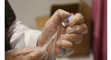 واکسیناسیون سراسری کارکنان شبکه بانکی کشور آغاز شد 