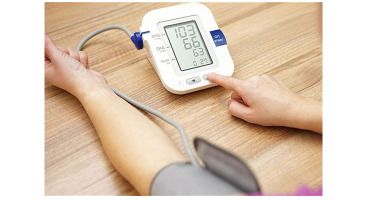 چگونه بفهمیم فشار خونمان بالاست یا پایین؟ 